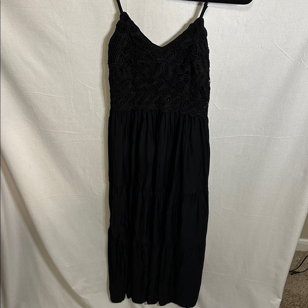 NWOT Black Tiered Lace Maxi Dress - Picture 3 of 7